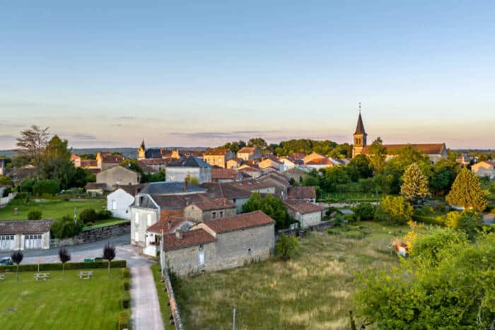 DJI 0087 Tour de Piegut Pluviers PNR@DeclicDecolle