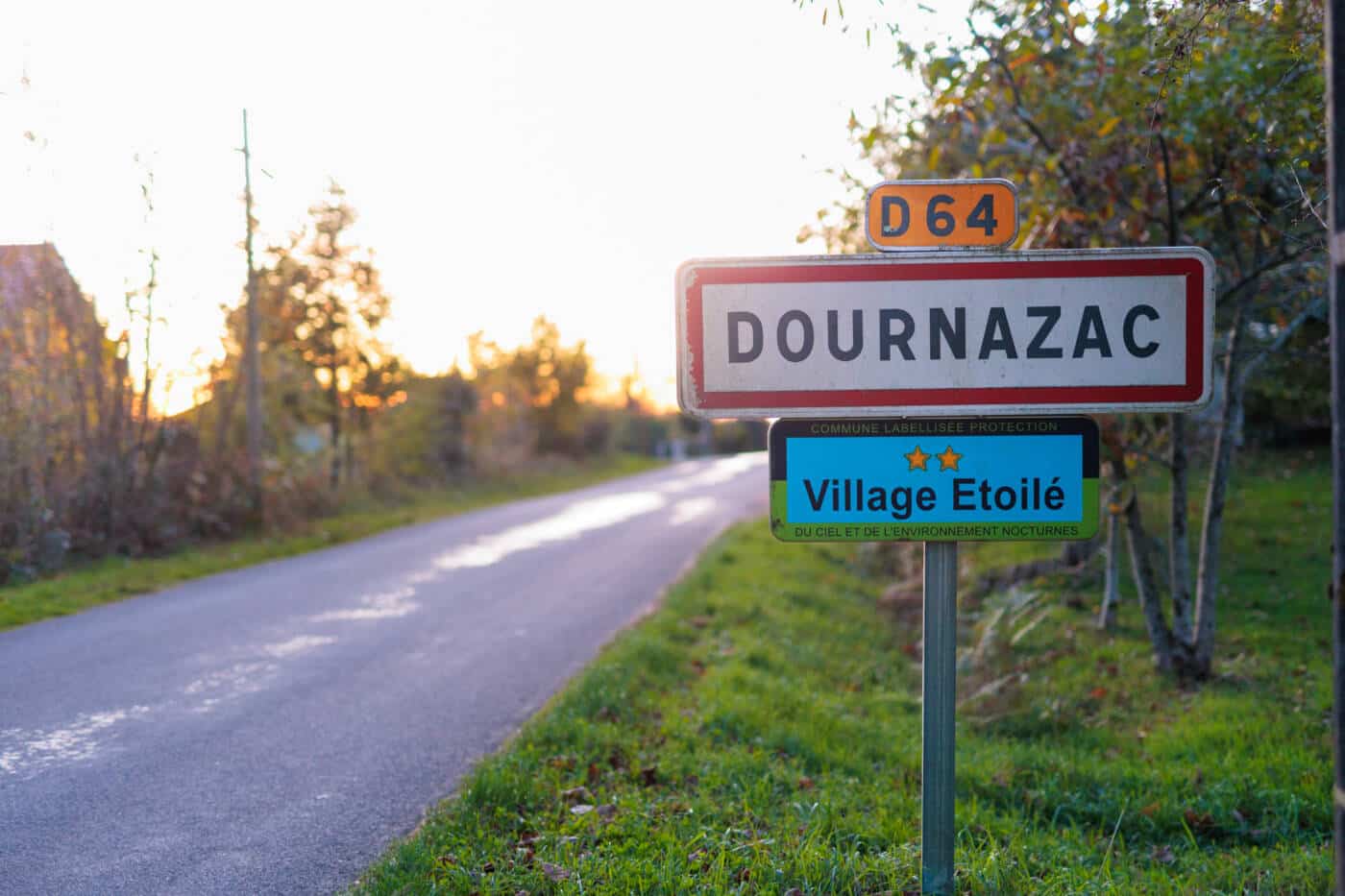 Panneau village étoilé Panneau VVE Dournazac