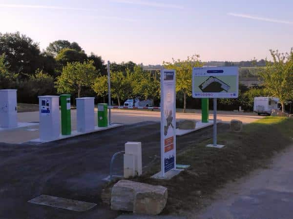 Aire_d_accueil camping car ©mairie le Chalard 1