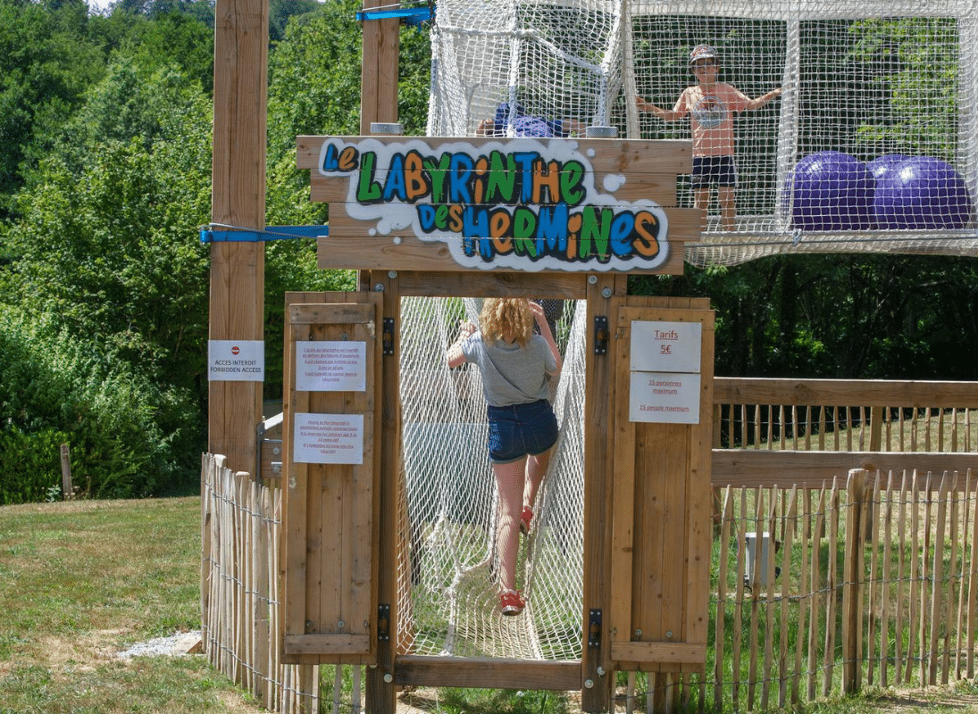 Labyrinthe-des-Hermines_Espace-Hermeline