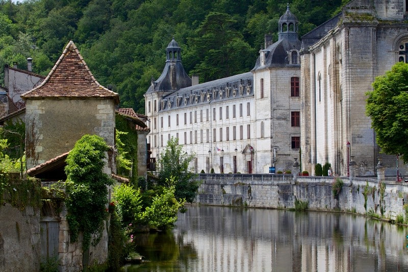 Abbatiale Saint-Pierre de Brantôme_2