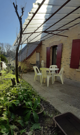 Saint Paul la Roche Maison Cour