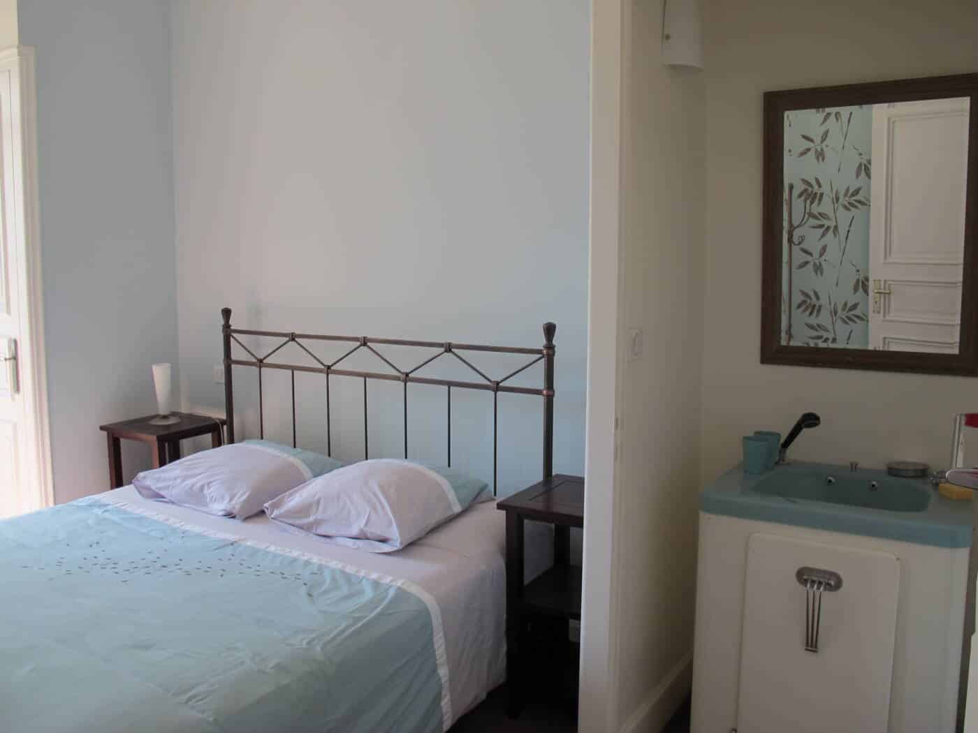chambre d'hôtes maison du bois charmant saint-yrieix_1