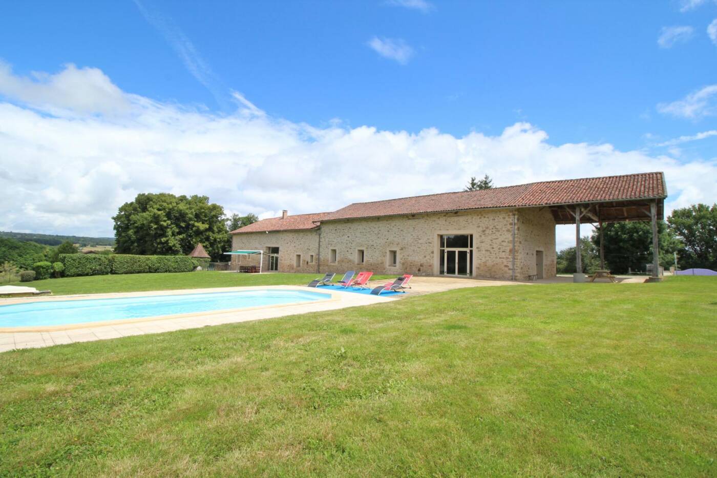 Gîte de Feuillade à Saint Laurent Sur Gorre en Haute-Vienne_1