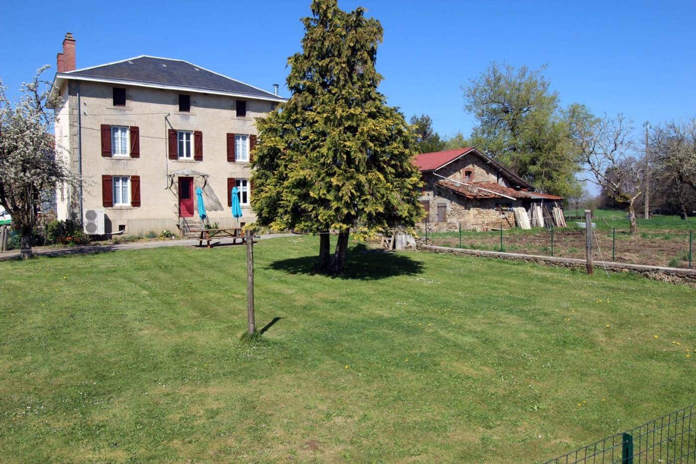Gite de Naugeat commune de Saint Laurent Sur Gorre en Nouvelle Aquitaine_1