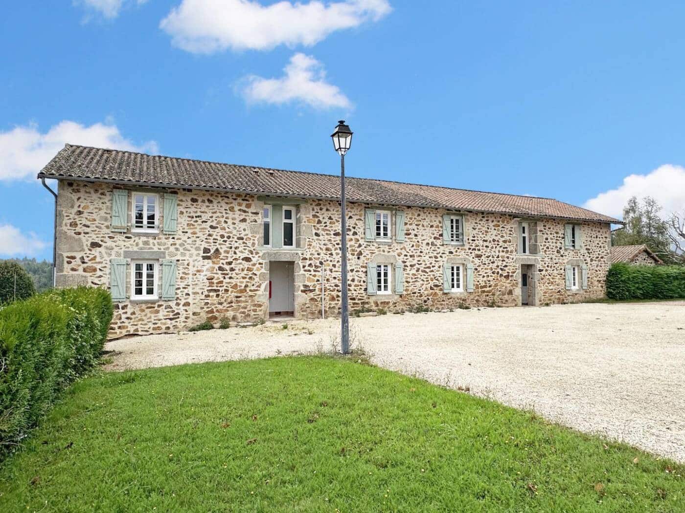 Gîte N°3 du Lac de Saint Mathieu en Haute-Vienne (Nouvelle Aquitaine)_1