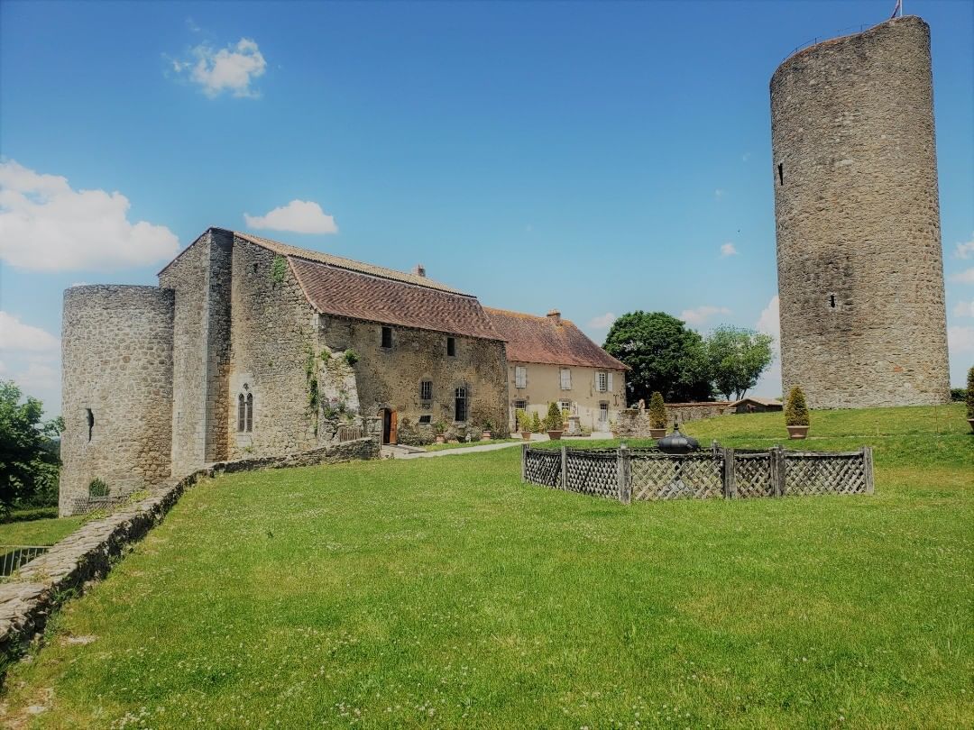Châlus Chabrol @chaluschabrol