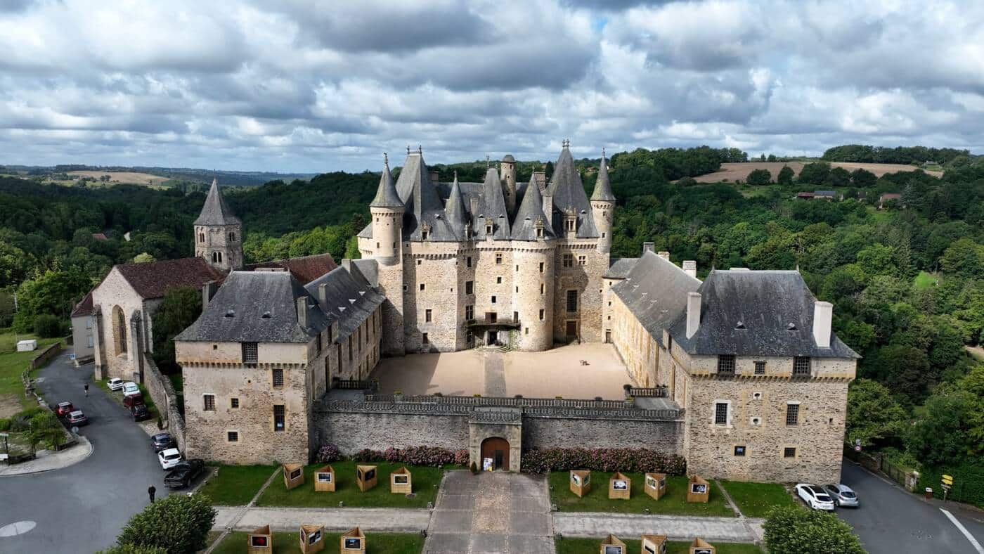 Château de Jumilhac vue drone