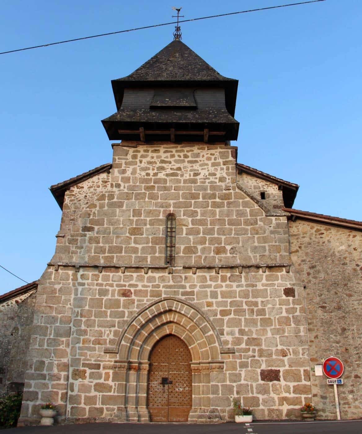 Eglise Saint-Sauveur à  Chéronnac_1