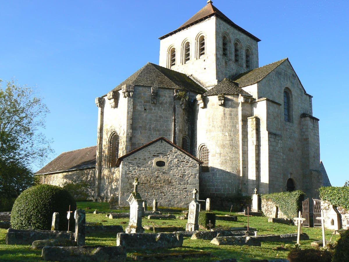 Eglise du Chalard_1