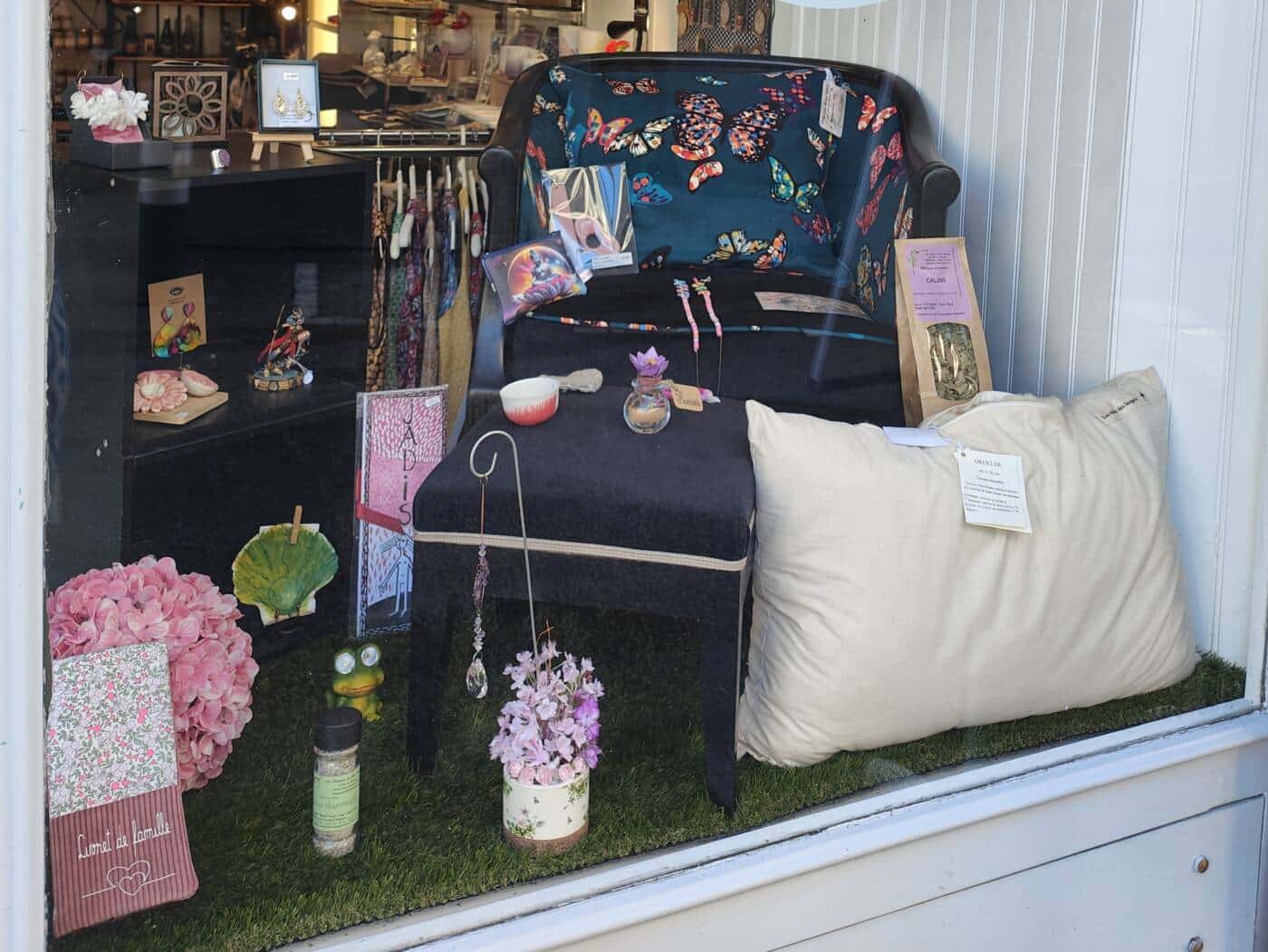 La malle enchantée : boutique d'artisans, créateurs et producteurs